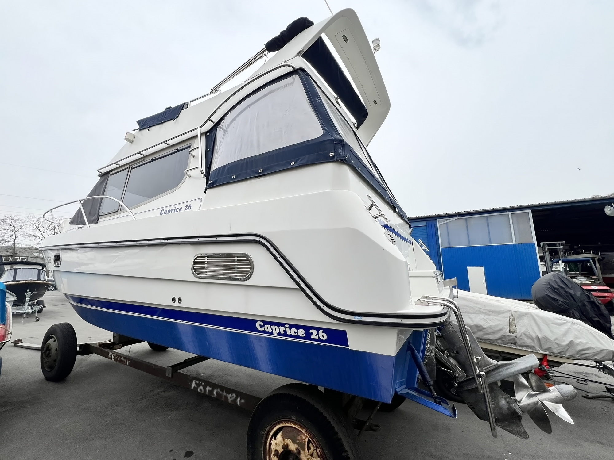 Galeon Caprice 26 Fly Motoryacht kaufen - HW Bootcenter - Bild 3