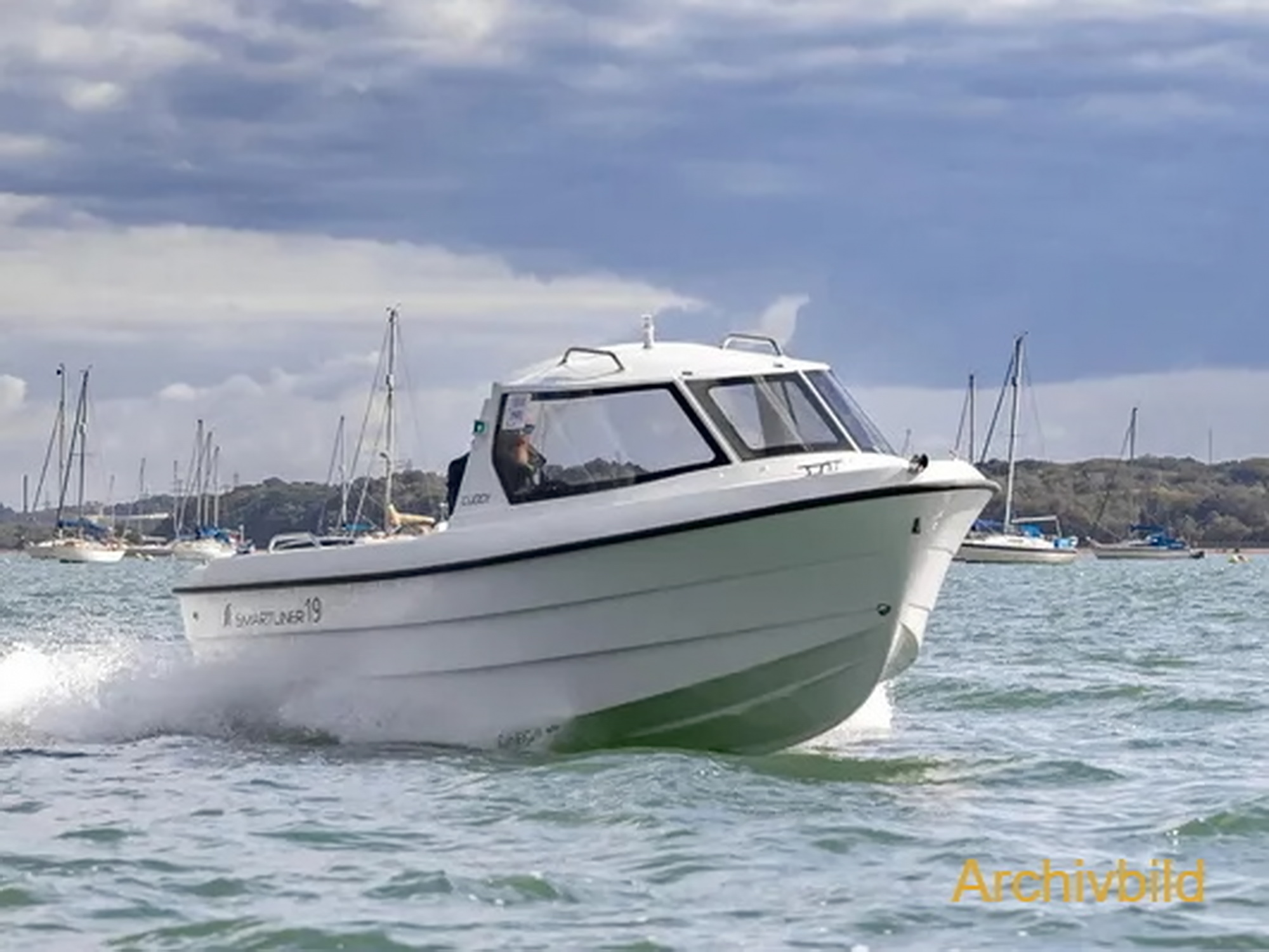 Smartliner 19 Cabin Motoryacht kaufen - HW Bootcenter - Bild 1