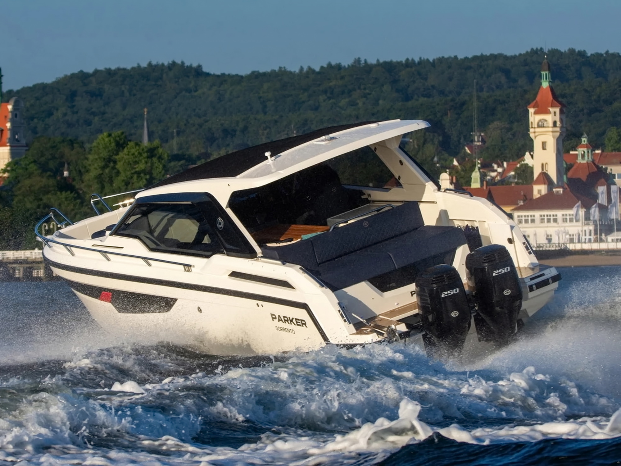 Parker 100 Sorrento Motoryacht kaufen - HW Bootcenter - Bild 3