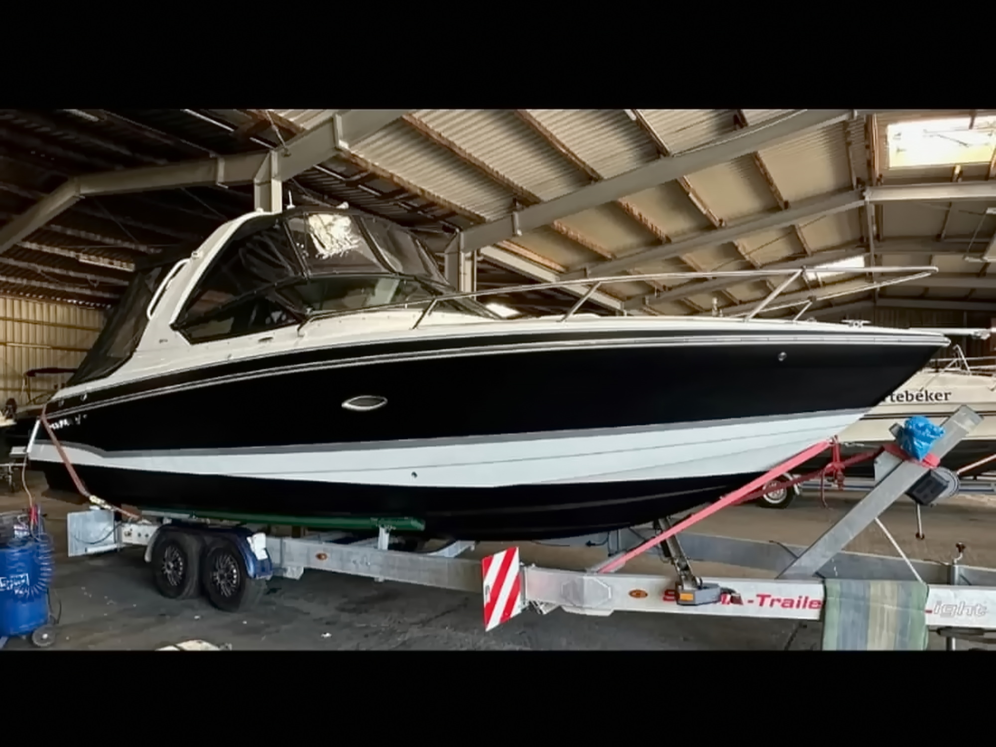 Formula 280 SS Motoryacht kaufen - HW Bootcenter - Bild 2