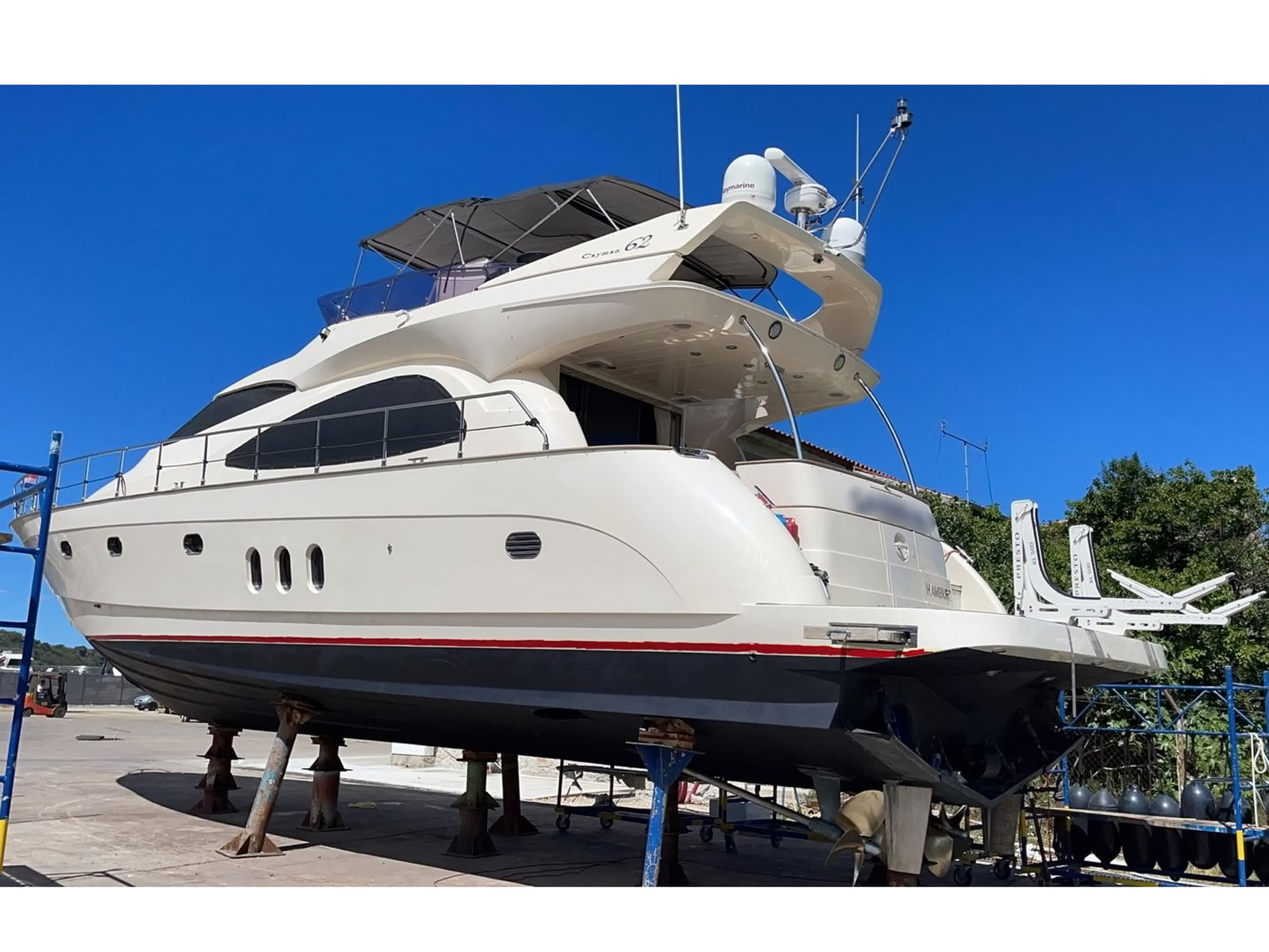 Cayman 62 Cyber Motoryacht kaufen - HW Bootcenter - Bild 3